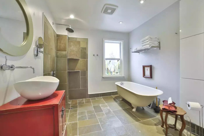 18 Saunders Ave. Toronto