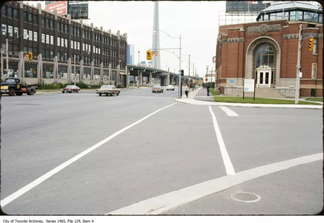 toronto traffic 1970s